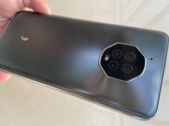 4G 2g内存+16g存储 手机 9.9成新